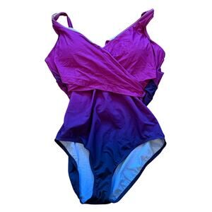 Lands’ End One-Piece Swimsuit – Women’s Size 14 DD – Built-In Bra – Stretch Fit